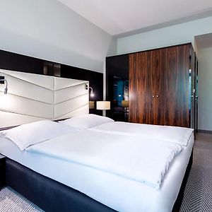 Standard Zimmer mit zwei Einzelbetten